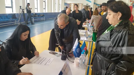 В городе Физули впервые проводится ярмарка труда