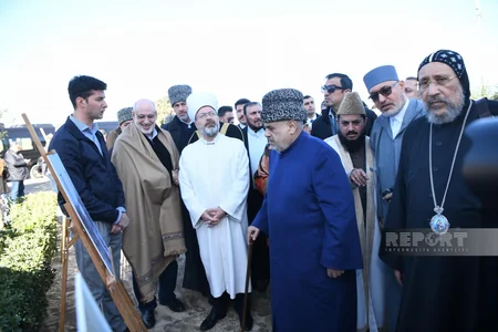 Collective prayer held in Aghdam's Juma Mosque after 31 years