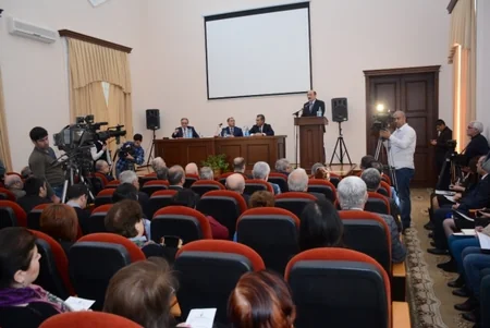 Kitabxanaların ödənişsiz məcburi nüsxələrlə təchizatı ilə bağlı respublika müşavirəsi keçirilib
