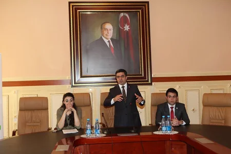 ​BDU-da Ekoloji çirklənmə mövzusunda tədbir keçirilib