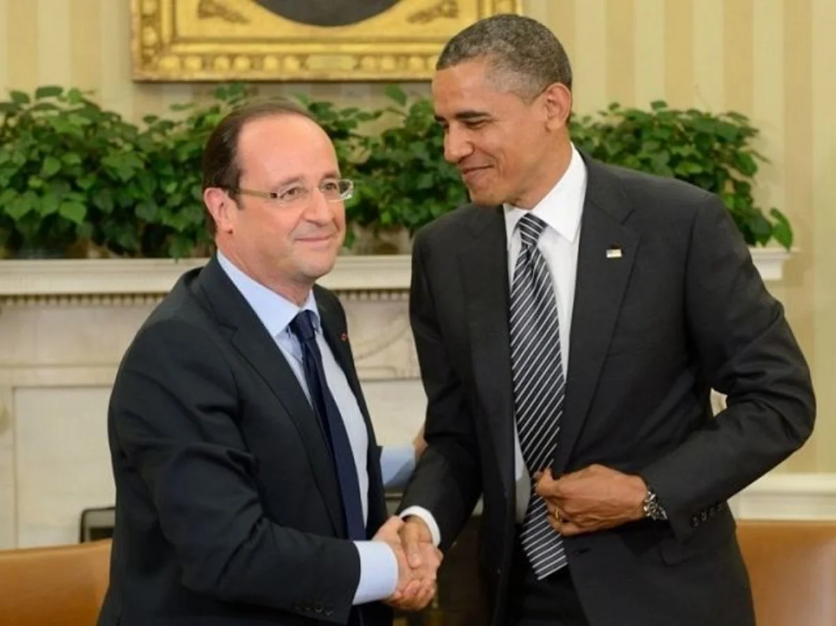 ​Obama və Olland Ukraynadakı vəziyyəti müzakirə ediblər