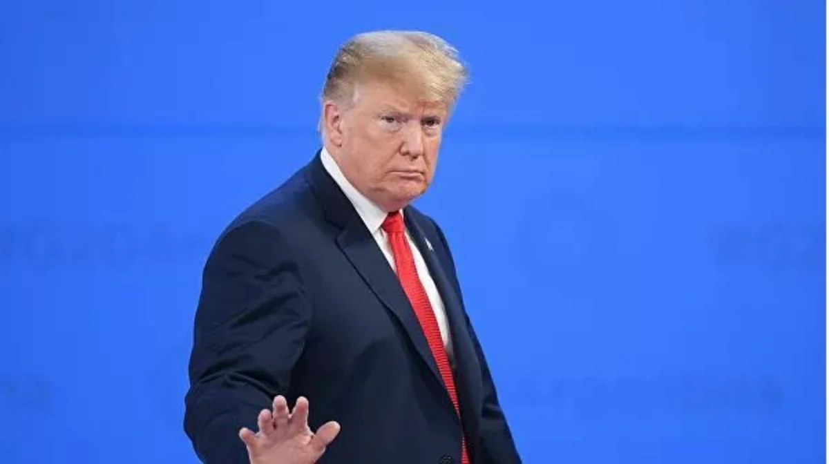 Tramp veypinqdən istifadəyə görə minimal yaşıni artırmaq niyyətindədir