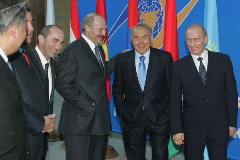 Nazarbayev Koçaryana məktub göndərib