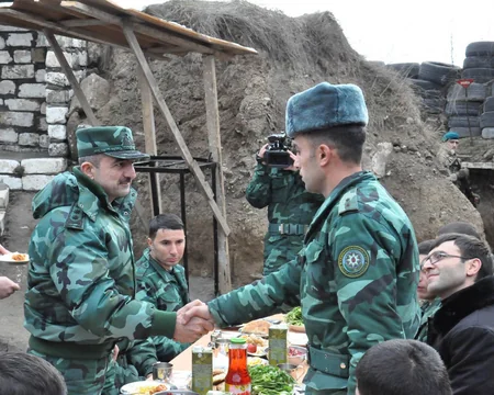 DSX rəisi Ermənistanla sərhədə gedib