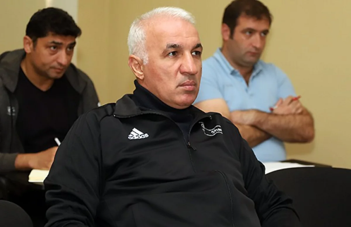 Arif Əsədov: Qarabağ - Neftçi oyunu intiriqalı olacaq