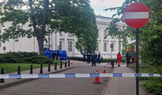 В Варшавском университете при нападении мужчины с топором погибла женщина