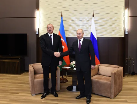 Prezident İlham Əliyev Rusiyaya rəsmi səfərə gedib, dövlət başçısının Vladimir Putinlə görüşü olub - YENİLƏNİB