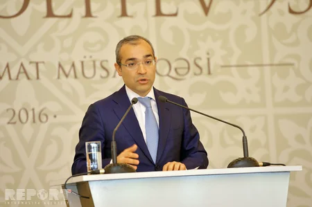 “Ən yaxşı təqdimat” müsabiqəsinin qalibləri mükafatlandırılıb