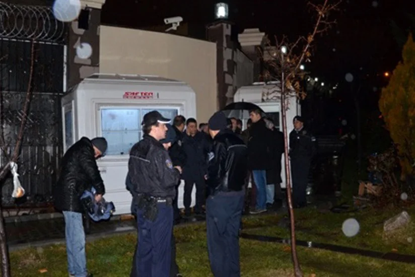 ​Qətərin Ankaradakı səfirliyinə silahlı basqın edilib