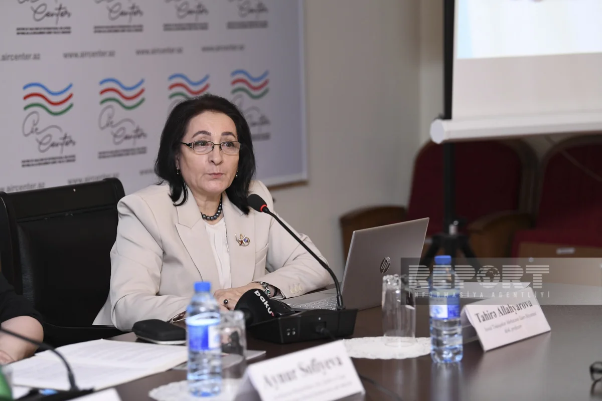 Azərbaycan qadın tədqiqatçıların faizinə görə dünyada birinci yerdən üçüncü yerə enib