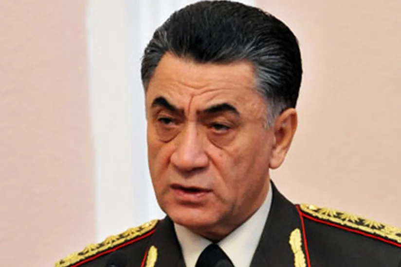 Ramil Usubov iranlı həmkarı ilə görüşüb