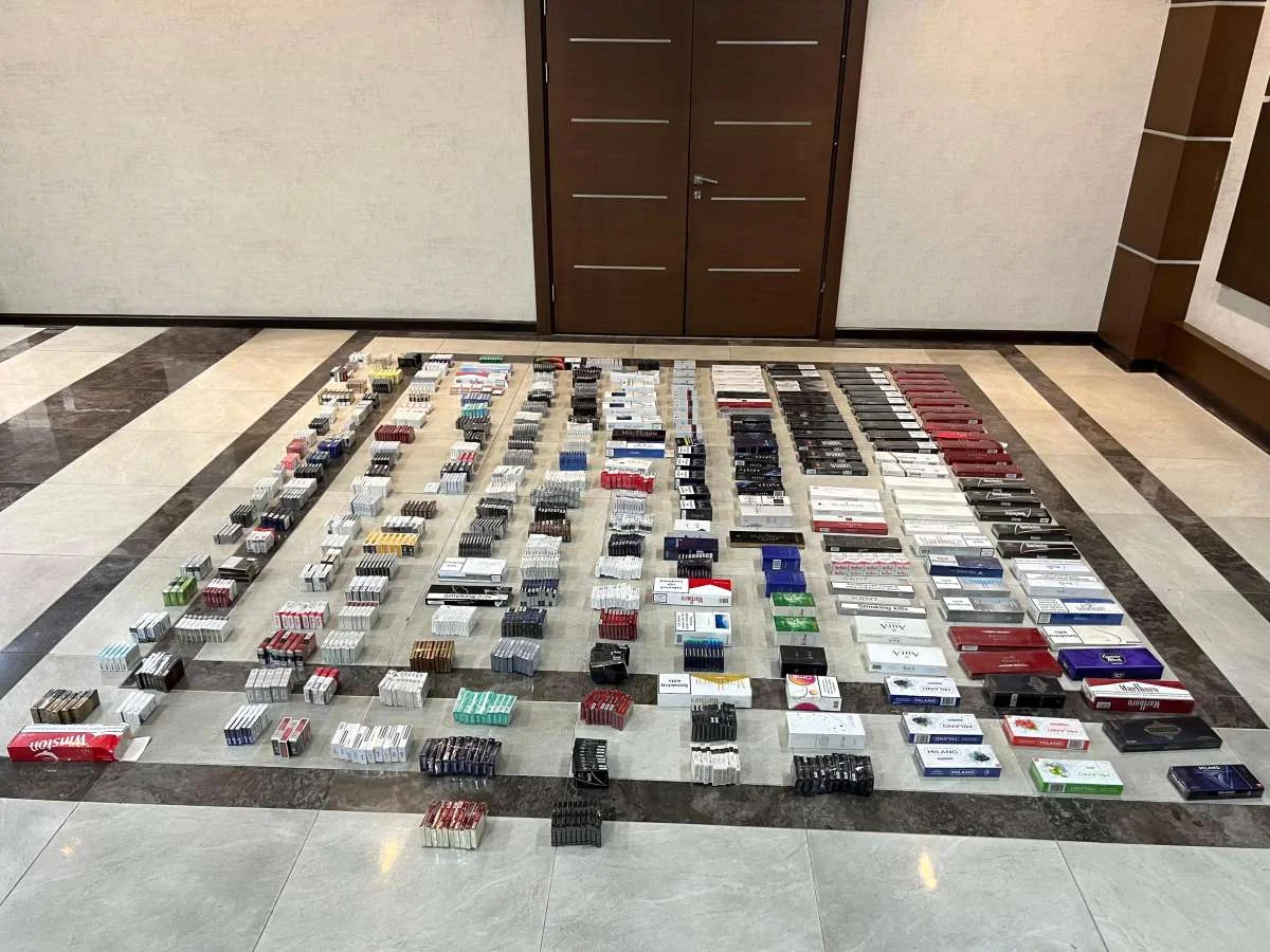 Bakıda gömrükçülər xeyli miqdarda aksiz markasız siqaretlər aşkar ediblər