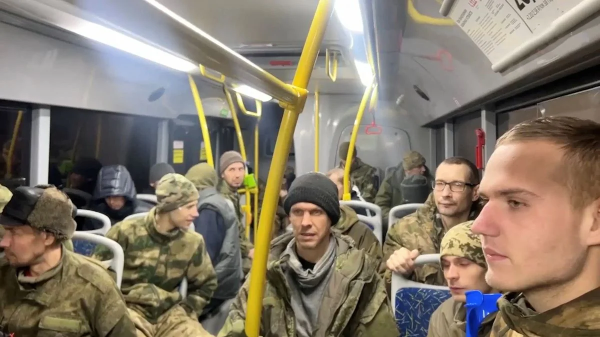 Russian Defense Ministry: First group of Russian POWs returned from Ukraine