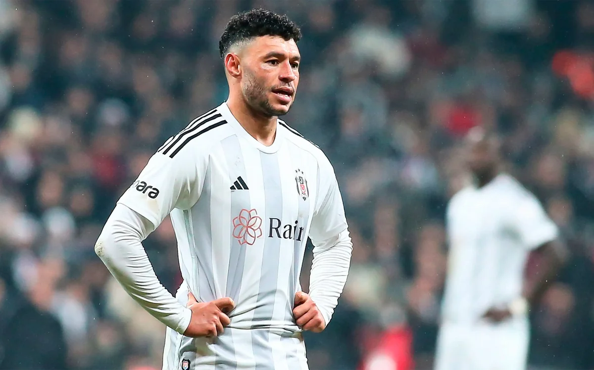 Beşiktaş klubunun futbolçusu ciddi zədə alıb