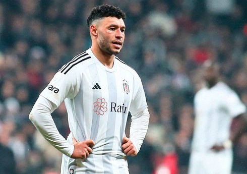 "Beşiktaş" klubunun futbolçusu ciddi zədə alıb
