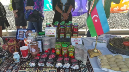 Азербайджан представлен на международном фестивале кухни и искусства в Абу-Даби