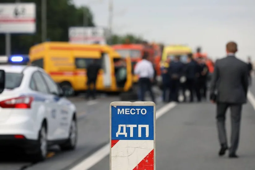 В Курганской области автобус съехал в кювет, 7 человек пострадали