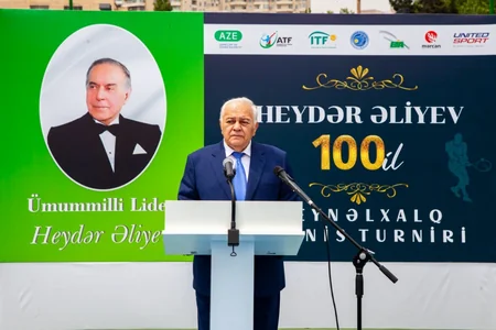 Heydər Əliyevin 100 illiyinə həsr olunan beynəlxalq turnirin açılış mərasimi keçirilib