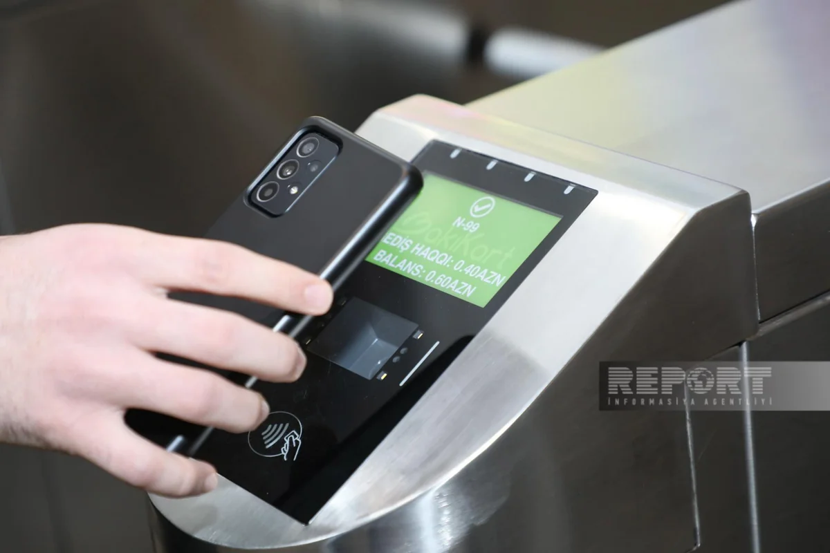 Bakı metrosunda QR biletdən istifadə edənlərin sayı 45 %-ə yaxın artıb