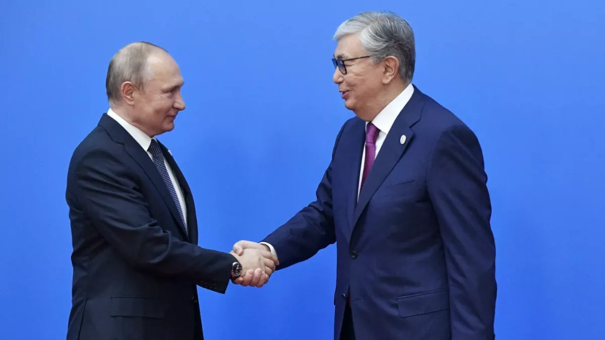 Putinlə Tokayev arasında telefon danışığı olub