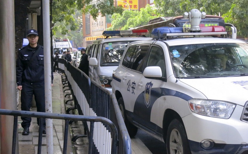 Çində naməlum şəxs insanlara hücum edib: ölənlər və yaralananlar var