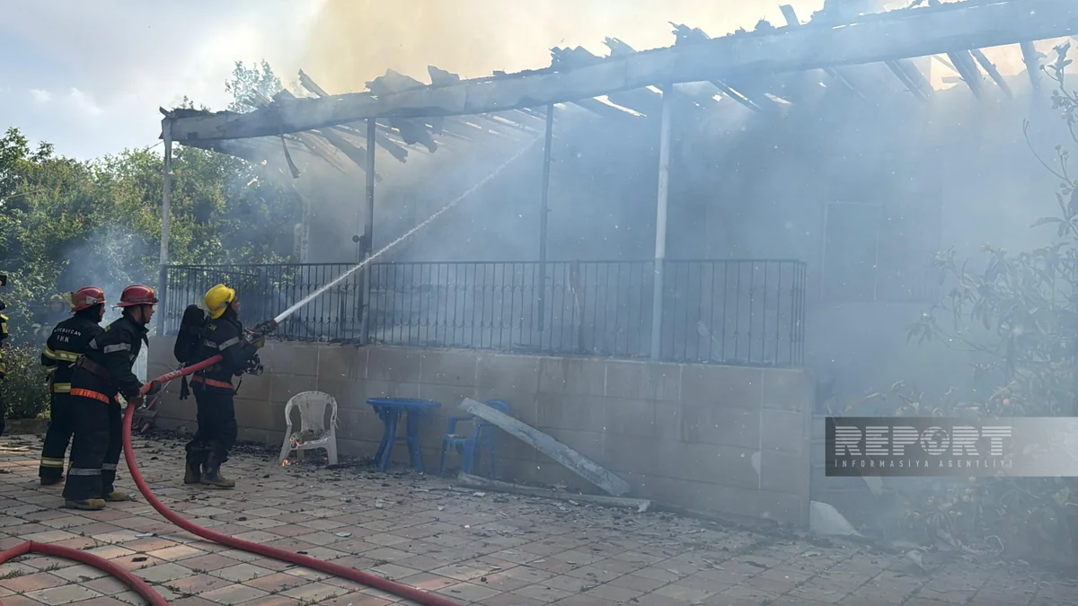 Sumqayıtda fərdi yaşayış evində yanğın söndürülüb -  VİDEO  - YENİLƏNİB