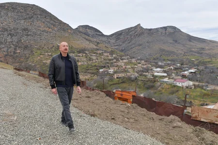 Prezident Xocalı rayonunun Pirlər kəndində olub