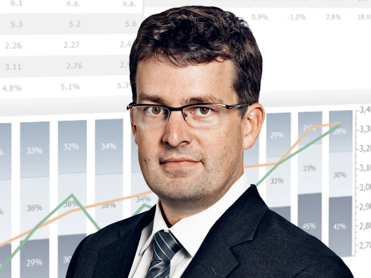 Saxo Bank: Neftin ucuzlaşması Azərbaycan valyutasının mövqelərini zəiflədir