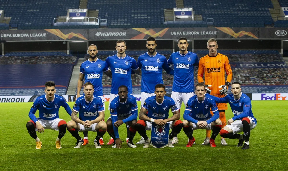 Karantin qaydalarını pozan futbolçular komandadan kənarlaşdırıldı
