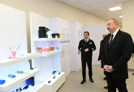 Prezident İlham Əliyev Sumqayıtda “SOCAR Polymer”in yüksək sıxlıqlı polietilen zavodunun açılışında iştirak edib - YENİLƏNİB-2