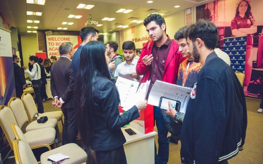 Bakcell holds job interviews at another large career fair