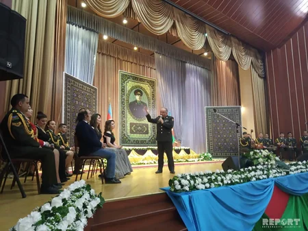 Silahlı Qüvvələrin Təlim və Tədris Mərkəzində Yolumuz Heydər Əliyev yoludur mövzusunda tədbir keçirilib