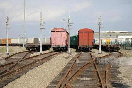 Bakı Limanında yükaşırma 14 % artıb