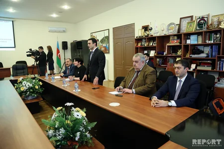 Bir qrup idmançı və idman mütəxəssisinin mükafatlandırılma mərasimi keçirilib