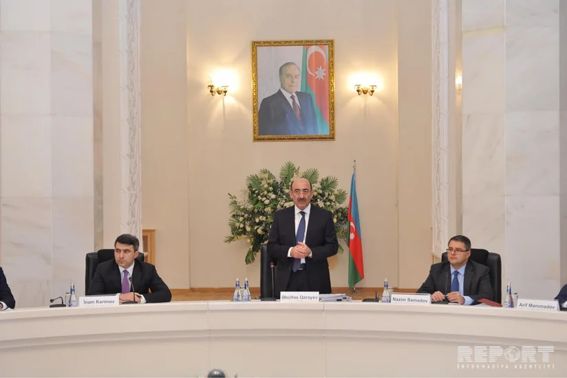 Əbülfəs Qarayev: Yanvarın 10-dan xarici ölkə vətəndaşlarına üç gün ərzində elektron viza veriləcək