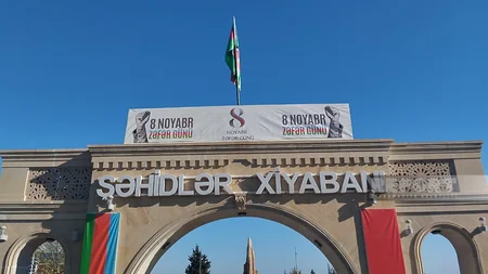 Şabranda Zəfər Günü ilə bağlı Şəhidlər xiyabanı izdihamla ziyarət olunub