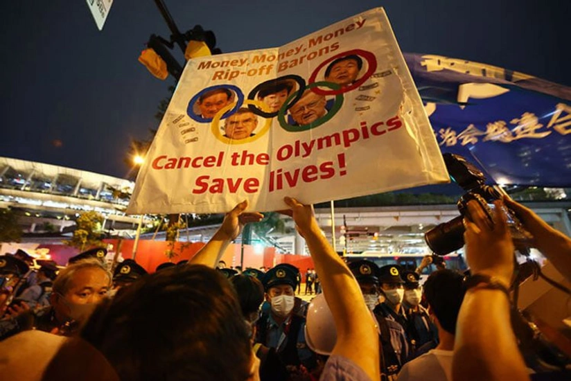 Tokyo residents protest against Olympics