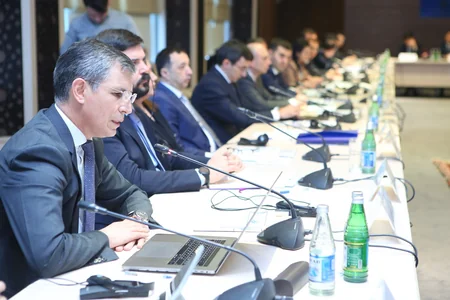 Baş Prokurorluqda “İnsan hüquqlarının əsas təminatları” mövzusunda konfrans keçirilib