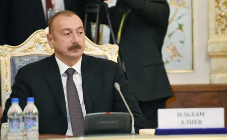 Prezident İlham Əliyev Düşənbədə MDB Dövlət Başçıları Şurasının məhdud tərkibdə görüşündə iştirak edib