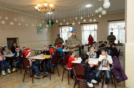Dünya Azərbaycanlılarının Həmrəyliyi Günü və Yeni il münasibətilə Azərbaycan Ordusunda silsilə tədbirlər keçirilib