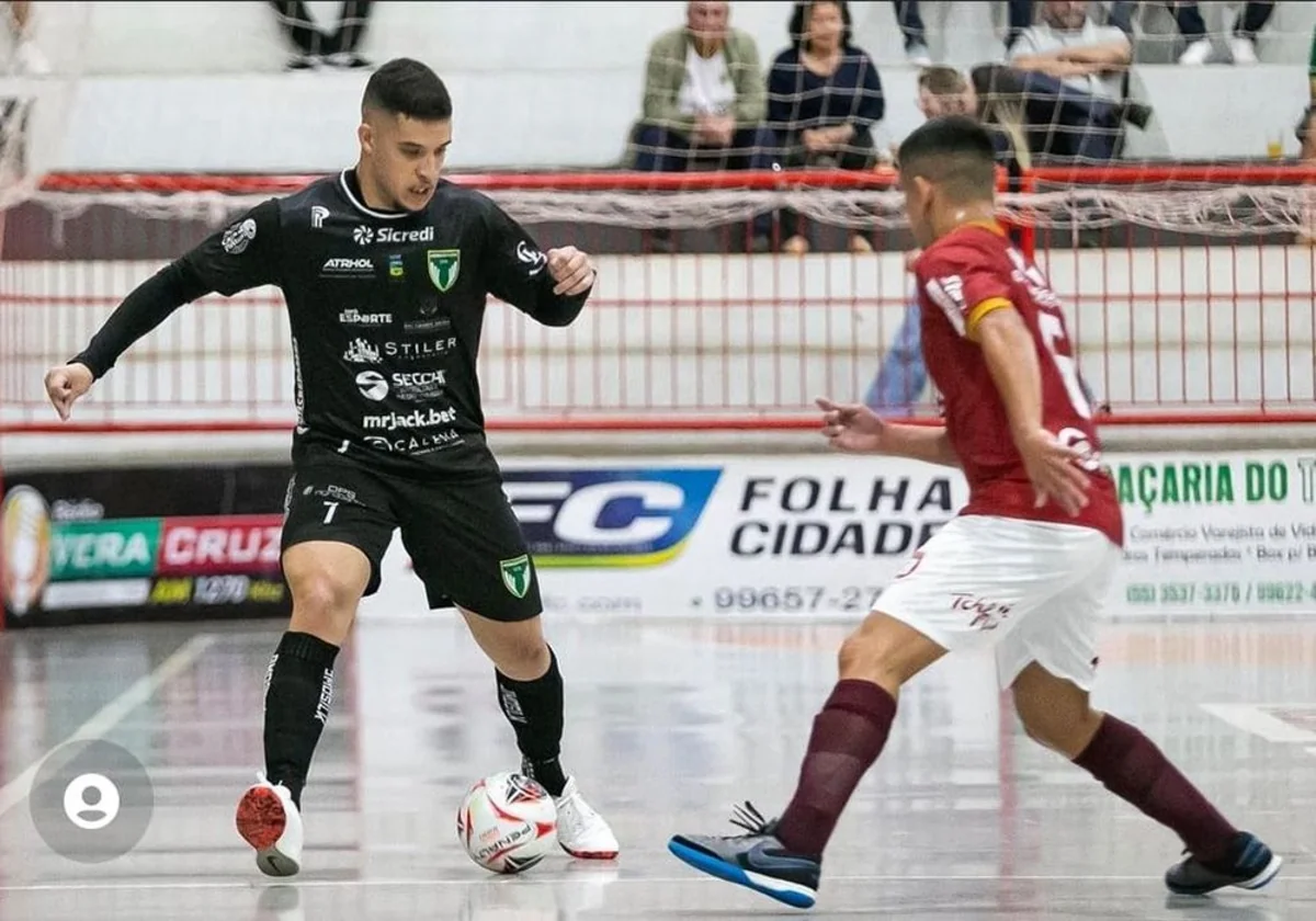 Araz-Naxçıvan daha bir braziliyalı futzalçını heyətinə qatıb