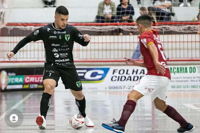 Araz-Naxçıvan daha bir braziliyalı futzalçını heyətinə qatıb