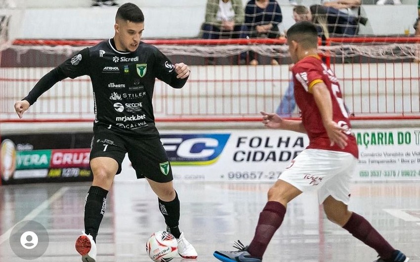 Araz-Naxçıvan daha bir braziliyalı futzalçını heyətinə qatıb