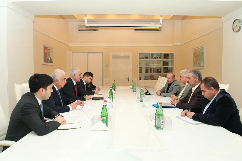 ​İran şirkəti Azərbaycanda dərman istehsalı təşkil etmək niyyətindədir