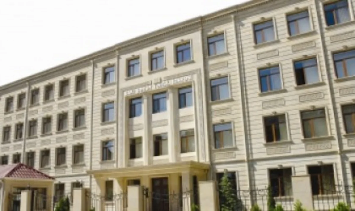 ​Bakı Şəhəri üzrə Təhsil İdarəsinin rəhbərliyi valideynlərin istilik sistemi ilə bağlı şikayətlərini nəzarətə götürüb