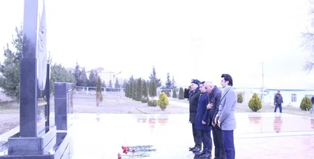 Xocalının müdafiəsi zamanı şücaət göstərmiş veteranlarla gənclərin görüşü olub
