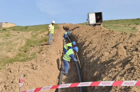 “Azərsu” Qobustan rayonunun 3 kəndinə içməli su verməyə başlayıb