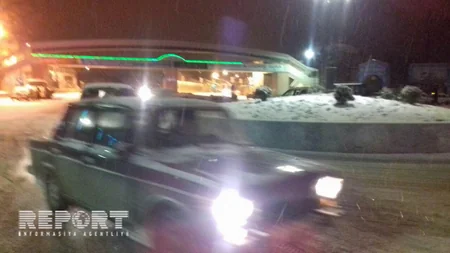 Havanın kəskin pisləşməsi Quba-Xaçmaz yolunda qəzalara səbəb olub - FOTO