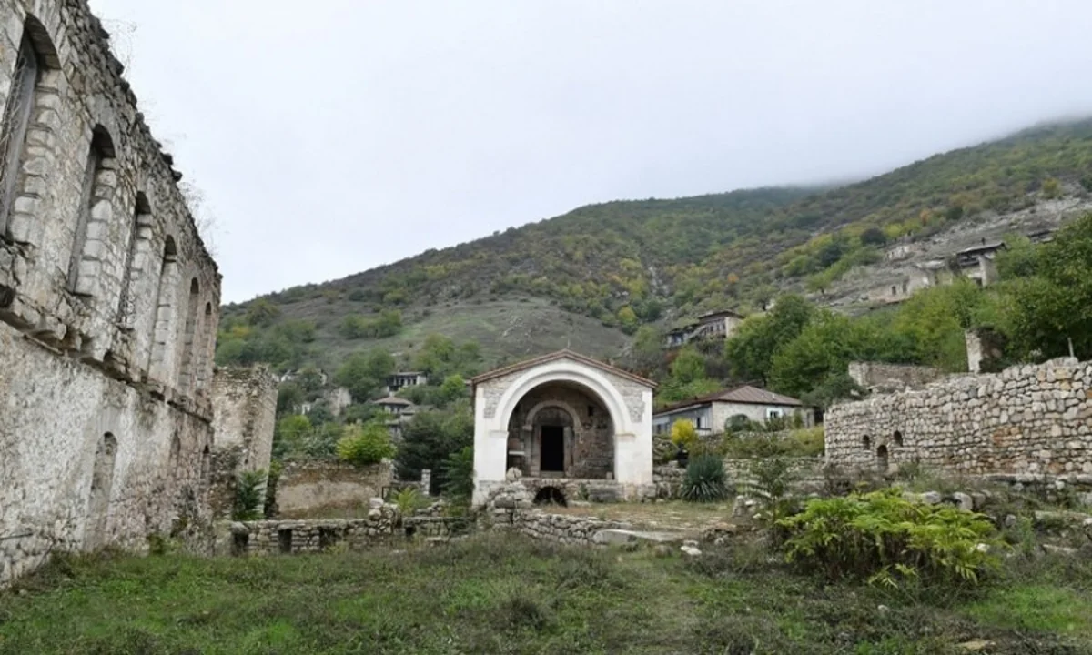 “Tuğ” Dövlət Tarix-Memarlıq və Təbiət Qoruğunun tərkibinə beş abidə daxil edilib