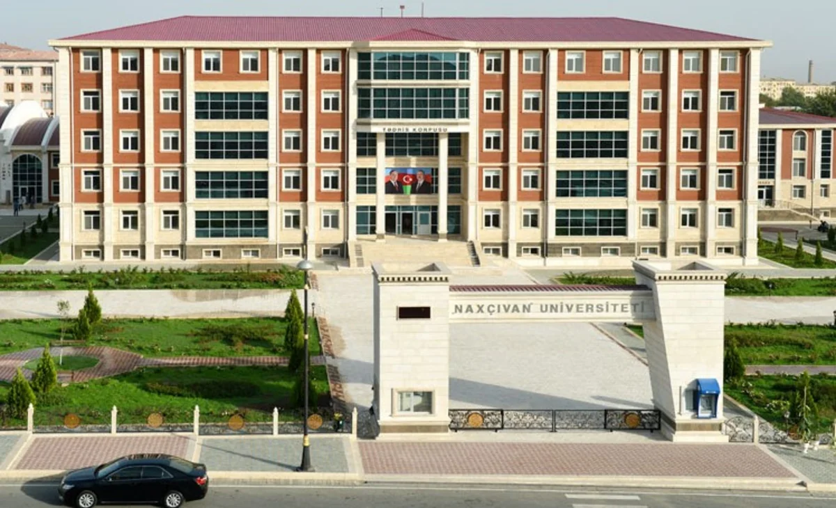 Naxçıvan Universiteti təşkilati-hüquqi formasını dəyişib